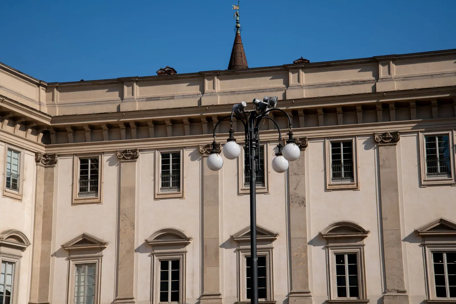 A palazzo courtyard in central Milan (near Teatro Armani)