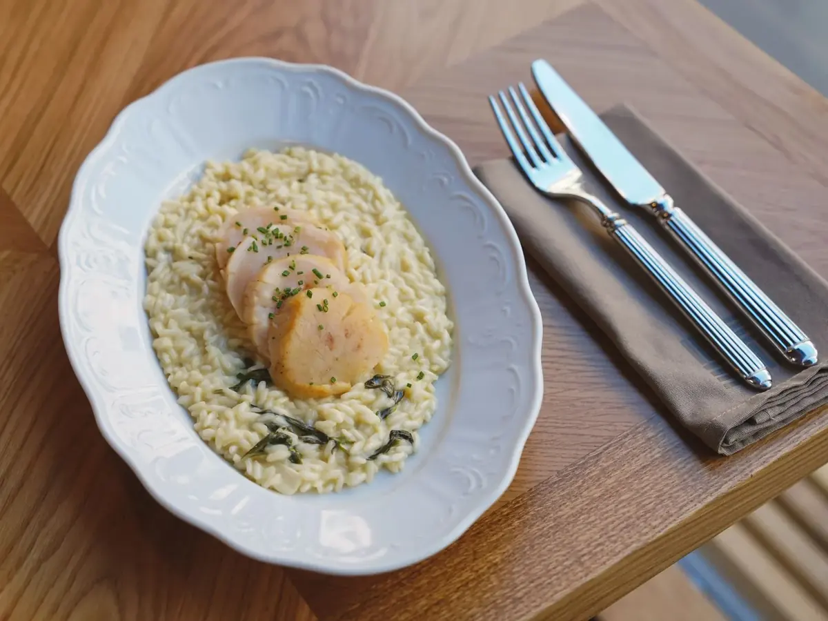 Creamy risotto with chives